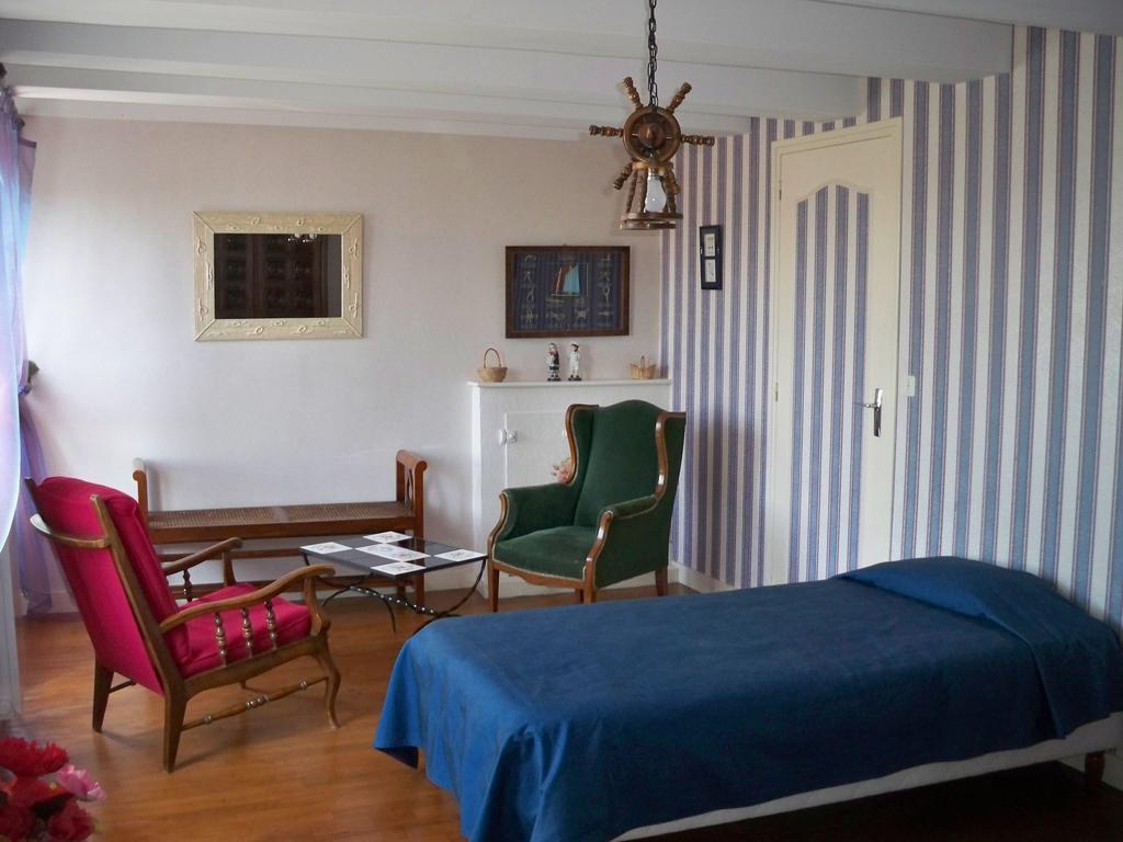 Gite De La CaminaisPleurtuit 部屋 写真